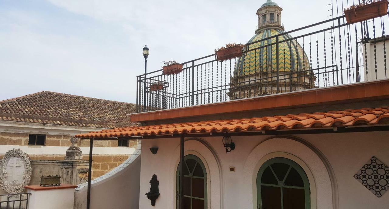 Palazzo Viola Suite Panoramica ปาแลร์โม ภายนอก รูปภาพ